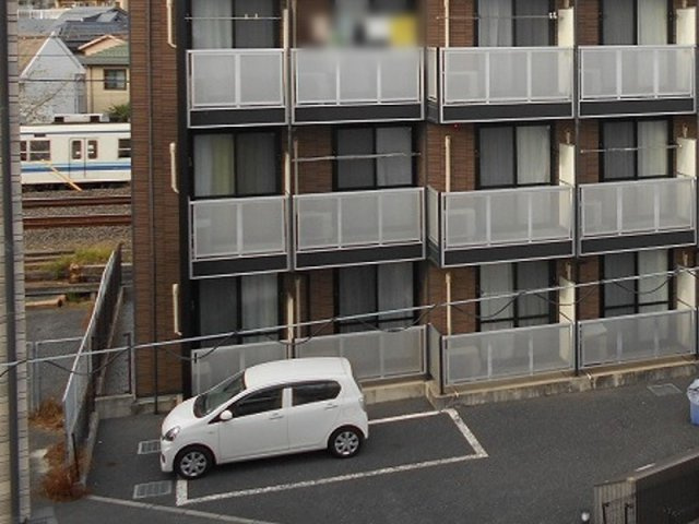 レオパレスエムズ柏の駐車場|駐車場です