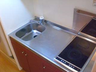 レオパレスノーブルシャトーⅡのキッチン|きれいなキッチンです