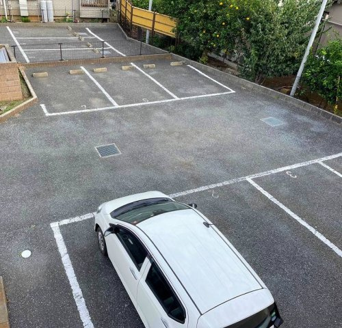 レオパレスtachibanaの駐車場|駐車場完備です