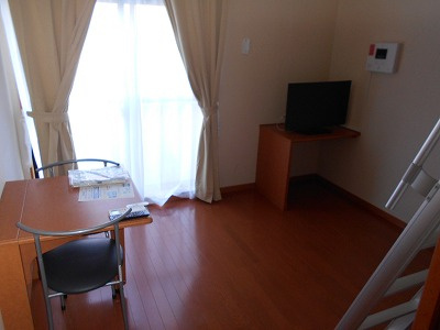 レオパレスbelsuonoの居間・リビング|おしゃれなリビングです