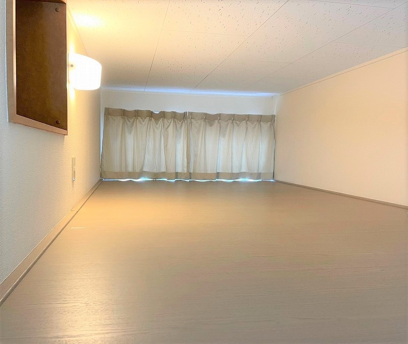 レオパレスbelsuonoの寝室|使い勝手のいい寝室です