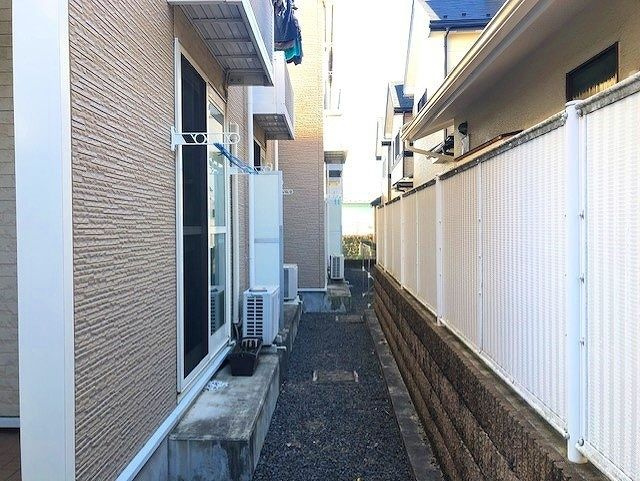 レオパレス南逆井のバルコニー