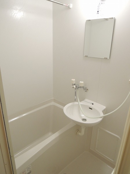 レオパレス南逆井の浴室|画像7