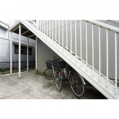 【エントランス】 | シャルマンＳ | 駐輪スペース