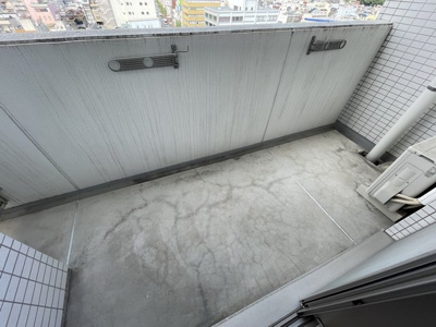 ★広いバルコニーで洗濯物も一気に干せます★