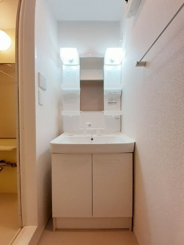 イリーデ・セレーノⅠの洗面所