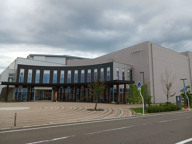 バーン荒町Ｂ棟の周辺|三条市体育文化会館まで545m