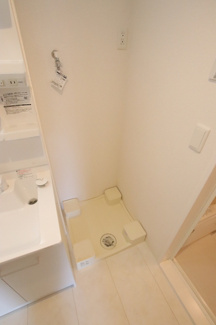 室内洗濯機置き場♪