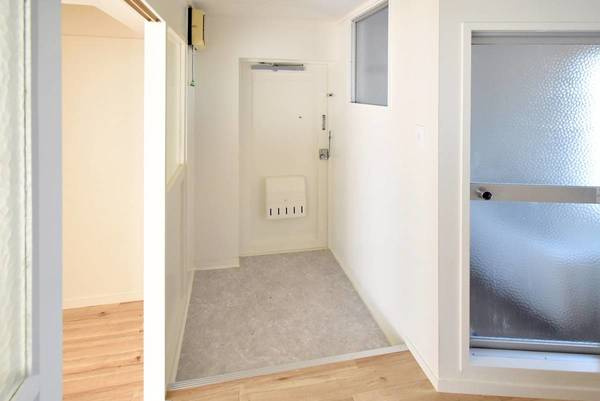 ビレッジハウス宮成2号棟の玄関|ビレッジハウスの同一物件・同一タイプの間取りの写真です