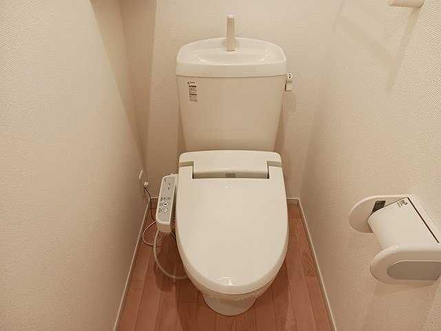 サンフォレスタのトイレ|清潔感のあるトイレです