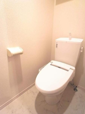 【トイレ】 | リブリ・クレラーレ