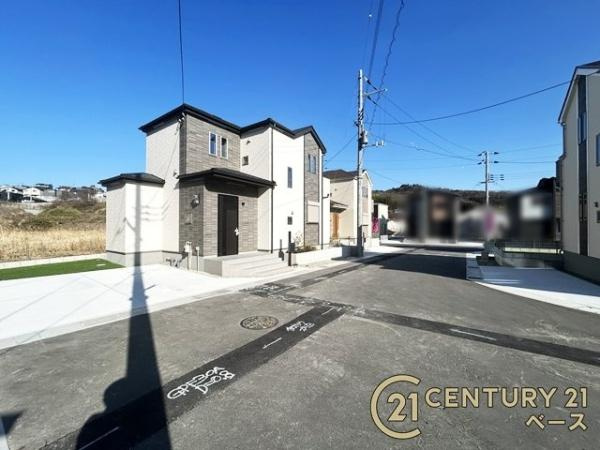 生駒市萩の台 Ｈ号地 ／新築一戸建の前面道路含む現地写真|■現地撮影写真■落ち着いた雰囲気の場所です！