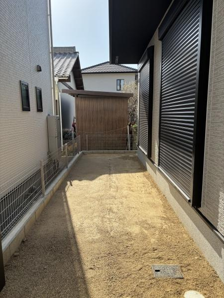 豊川御津町広石第1期　全4棟・2号棟の駐車場|施工例