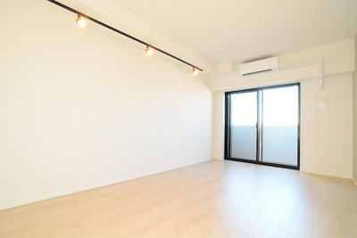 【居間・リビング】 | グランドコンシェルジュ池袋本町ウエスト