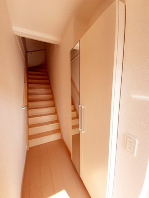 【玄関】 | フレグランスＢ