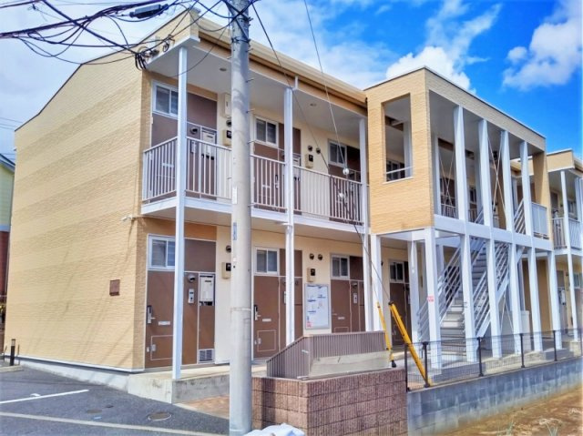 レオパレスセントーレアの外観