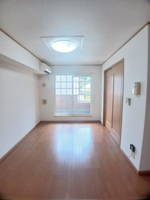 【居間・リビング】 | ハニーフォーレスト