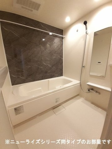 吉敷下東１丁目アパートの浴室