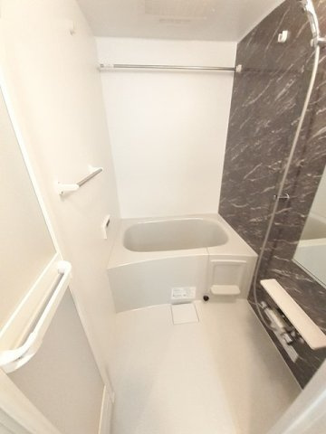 グリーンハウスＫ・Ｔ　ⅢＢの浴室