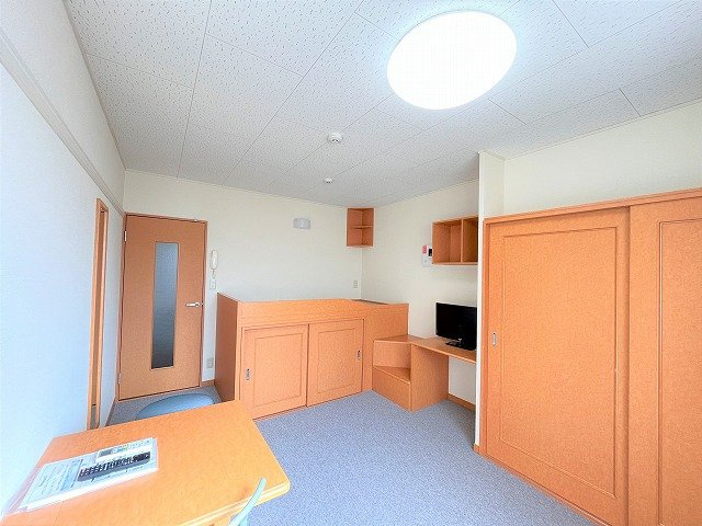 レオパレスＰａｄｄｙｆｉｅｌｄの寝室