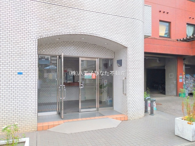 祝：成約済み　パレ・ドール西八王子　八王子市　中古マンションのエントランス|～仲介手数料無料☆八王子ひなた不動産～パレ・ドール西八王子