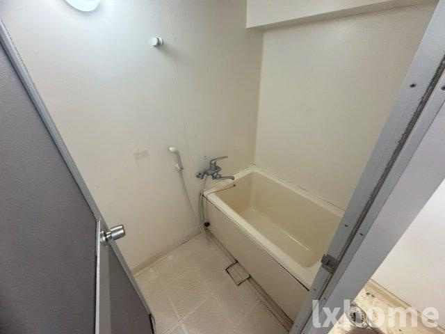 風の街の浴室|お風呂です