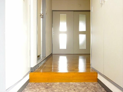 【玄関】 | ベルヴィカワダ