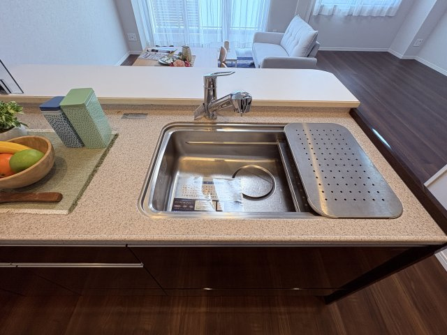 グランデ・プレミアムビスタ野嵩EASTのキッチン