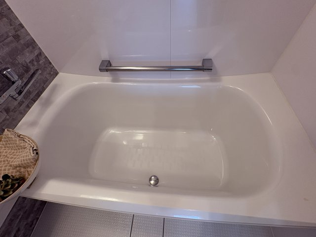 グランデ・プレミアムビスタ野嵩EASTの浴室