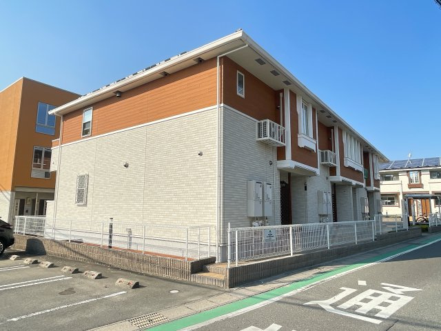 ルピナスAの外観