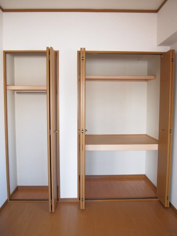 ルミエール扶桑の収納