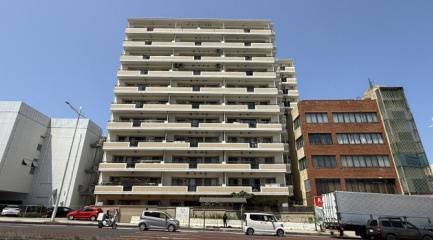 ウィングシャトー那覇オーシャンビューの外観