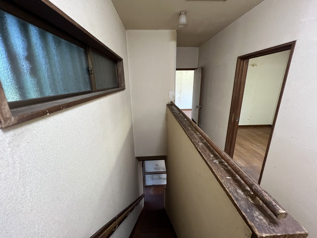 埼玉県加須市大越　中古戸建のその他|階段上です