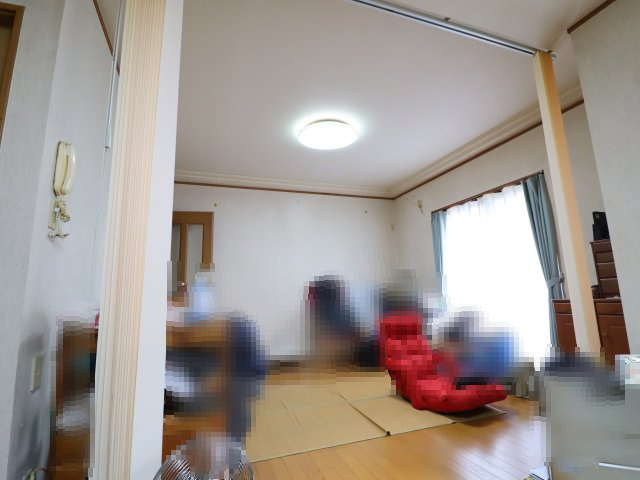 【居間・リビング】の画像