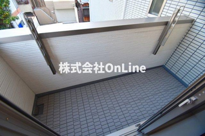 【バルコニー】 | TRICERA Court