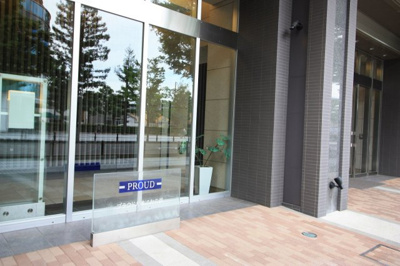  | プラウド大津におの浜 | まさにマンションの顔とも言えるエントランスには高級感が漂います。