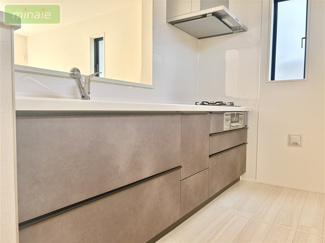 【キッチン】 | 当社で現地販売会開催中　新築戸建　敷地45坪超　船橋市丸山　限定1区画