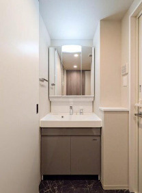 S-RESIDENCE天満橋arの独立洗面台