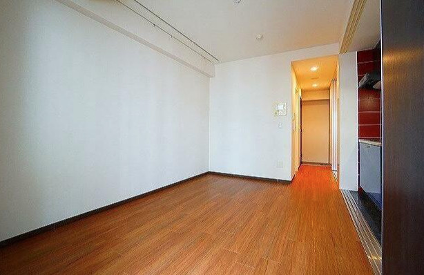 アーバンフラッツ瓦町の居間・リビング