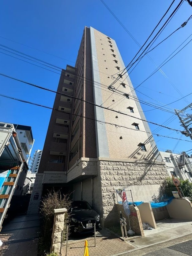 プレサンス神戸裁判所前デリシアの外観