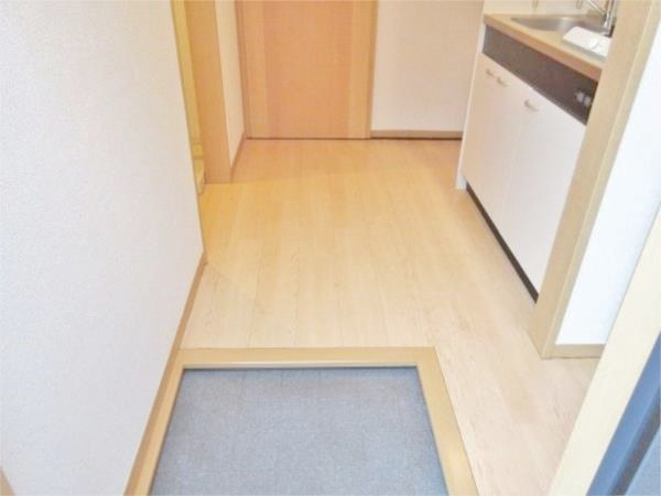 ラ　パトリアの玄関