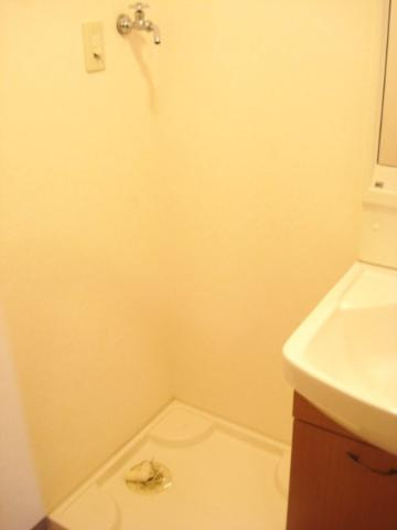 【その他】 | アイフレンド・Ｋｉｓｓ | 洗濯機置場