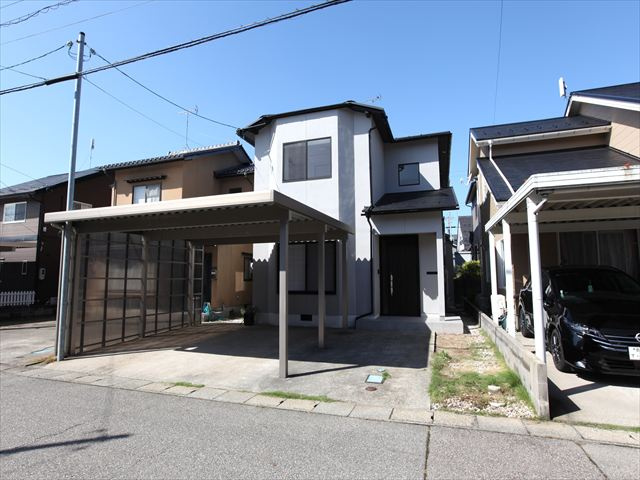 かほく市宇気ツ22番19中古住宅の画像