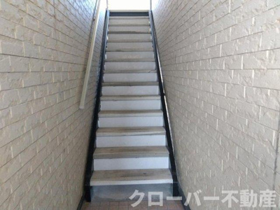 【エントランス】 | レオパレスフリューゲル