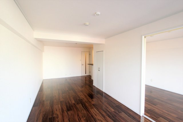 メゾンしかたの居間・リビング