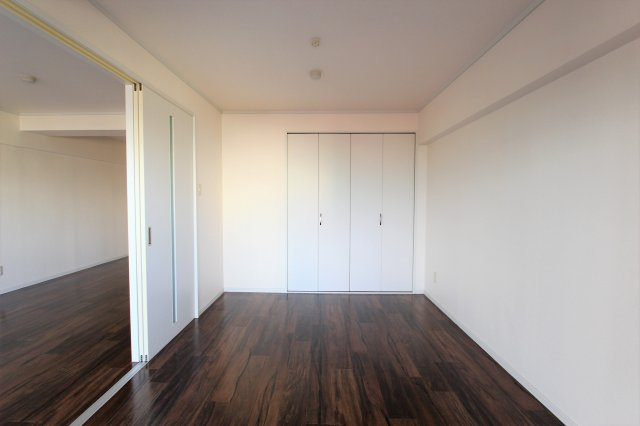 メゾンしかたの内装