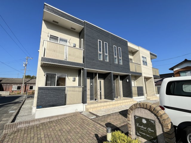 エクセレント　ユリ