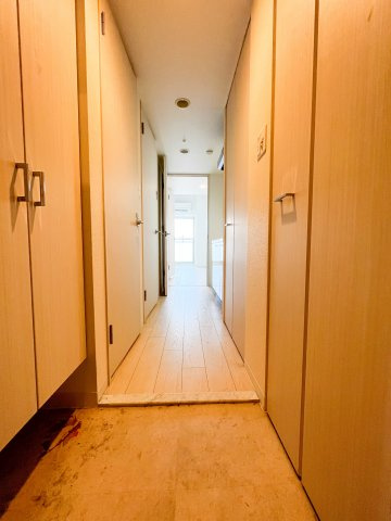 エスプレイス大阪ガルフレジデンスの玄関