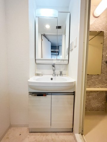 エスプレイス大阪ガルフレジデンスの洗面所