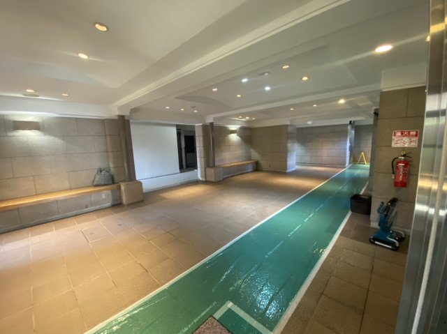 フォルムウィング上賀茂のロビー